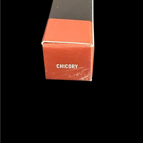 MAC Cosmetic Red Train Case Set - Picture 3 of 10